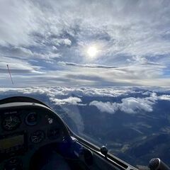 Flugwegposition um 10:48:03: Aufgenommen in der Nähe von Lunz am See, Österreich in 3507 Meter